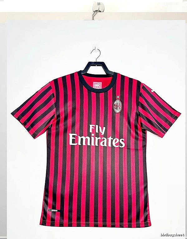 AC Milan Lightweight Retro soccer jersey Red Black Striped for Gift Ideas