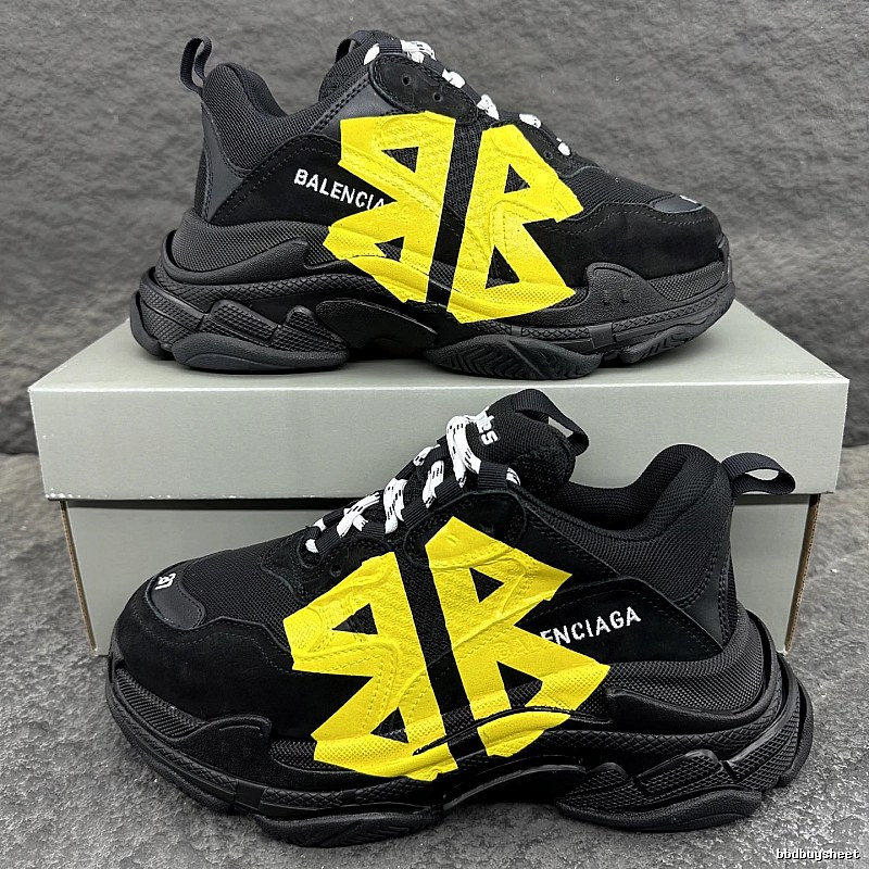 Balenciaga Black Runner Black Yellow Runner Sneaker for Streetwear Looks