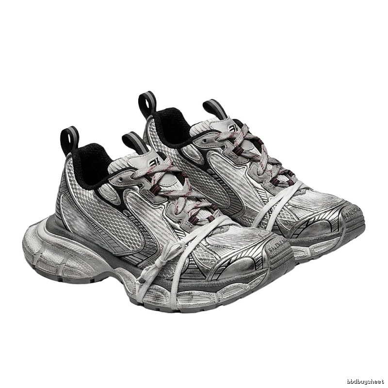 Balenciaga retro-style silver-gray sports shoes