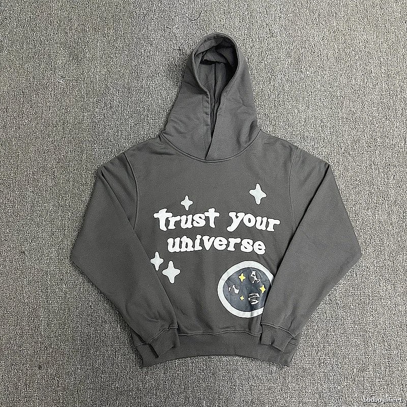Broken Hearts Style H216 Skull Graphic Hoodie Streetwear Look