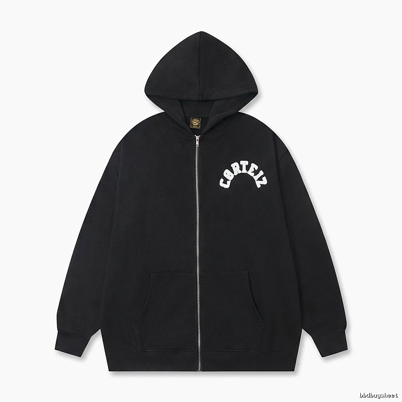 Corteiz street-style black hoodie