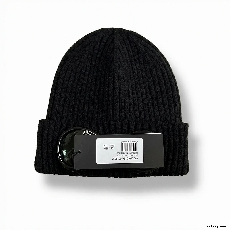 C.P. Simple Black Knitted Hat
