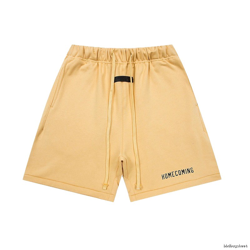 ESSENTIALS minimalist style khaki shorts