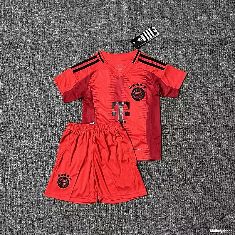 Germany Logo Detail Soccer jersey set White Germany Football with Relaxed Feel