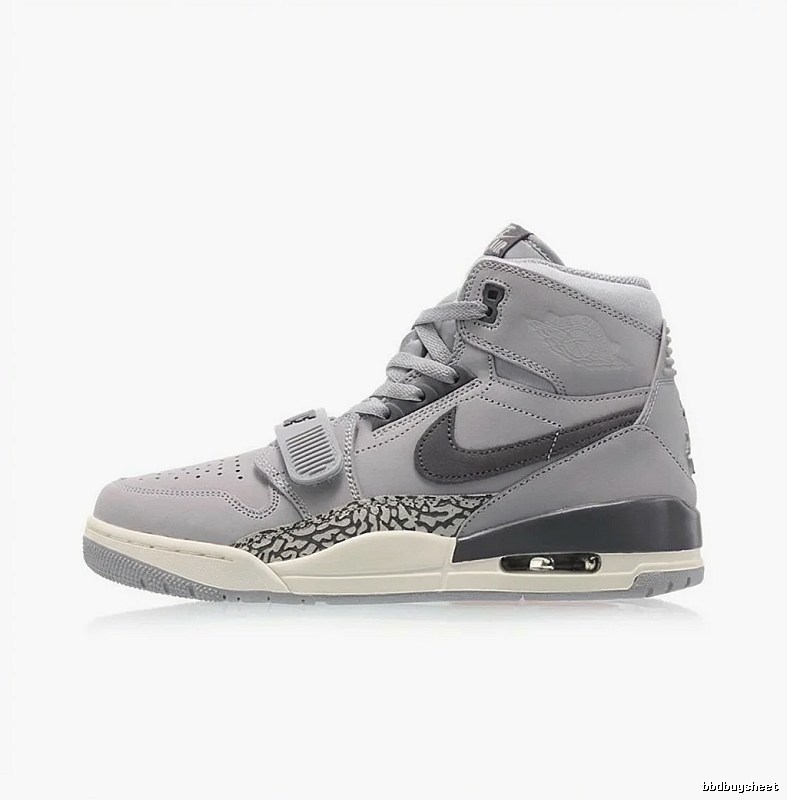 Jordan retro grey sports shoes