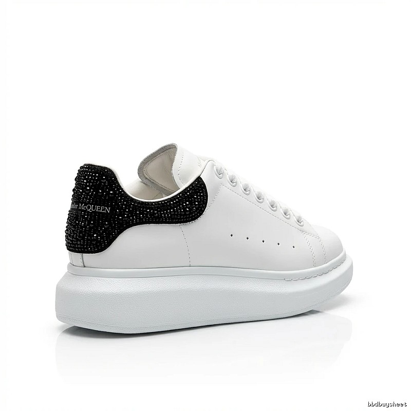 McQueen thick-soled fashionable black and white shoes