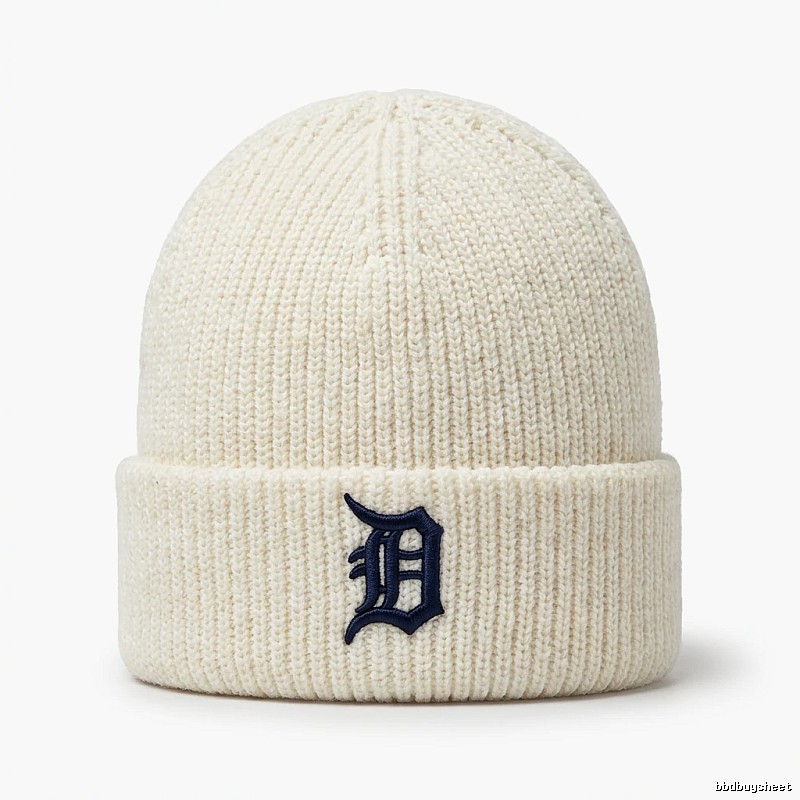 MLB retro-style beige knitted hat