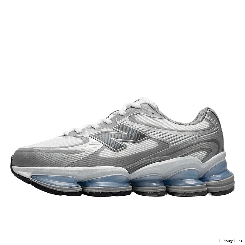 New Balance retro-style silver and white sports shoes