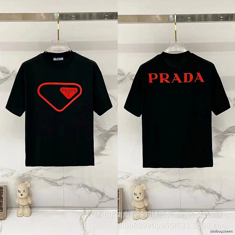 Prada Inverted Triangle Streetwear Style Black Short-sleeve T-shirt