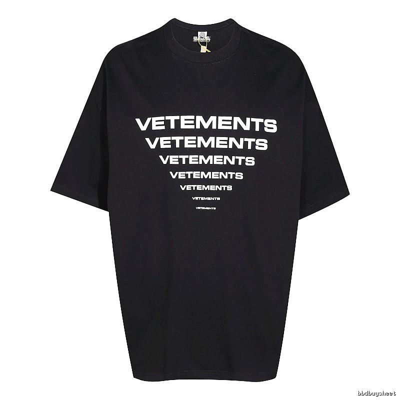 Urban Statement graphic T-shirt Black Colorful Lucky with Statement Pattern